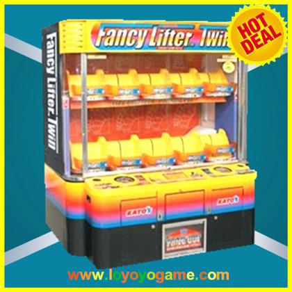 coin operated tipping bucket vending game machine